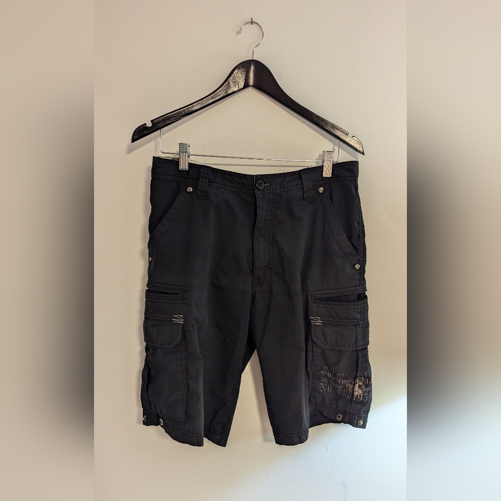 Point Zero Black Cargo Shorts - Men's Size 32